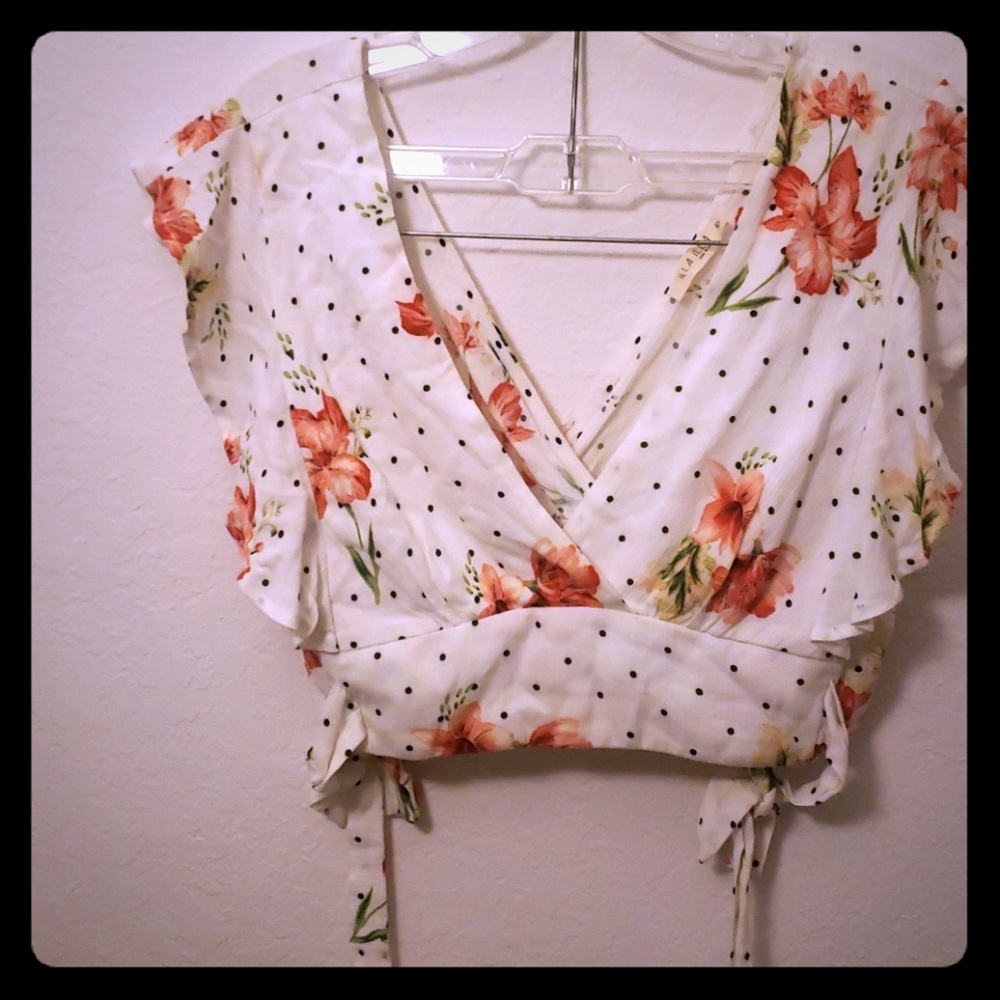 Flower crop top by ILLA ILLA